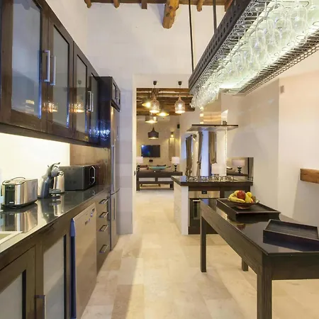 With Barbecue Space